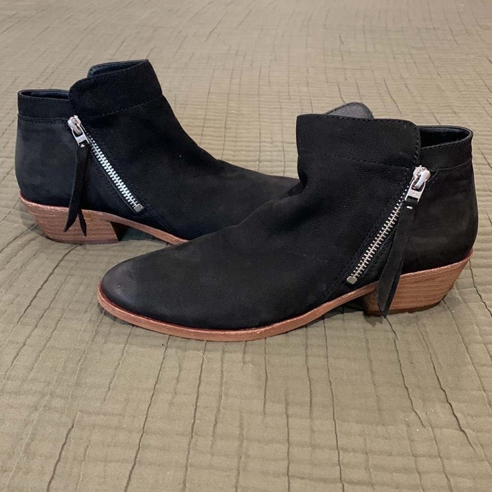 Sam Edelman Leather Ankle Zipper Boots black 7